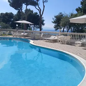 Nunziatella Badia Vakantiehuis